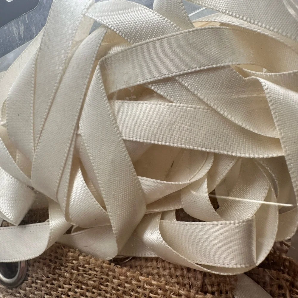 DavidRuttera banner with ribbon
